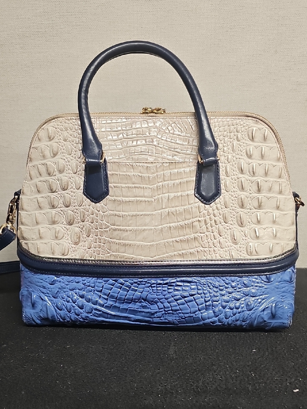 BRAHMIN SIDNEY SATCHEL AND MATCHING WALLET BFPM-05-140 - Picture 4 of 12